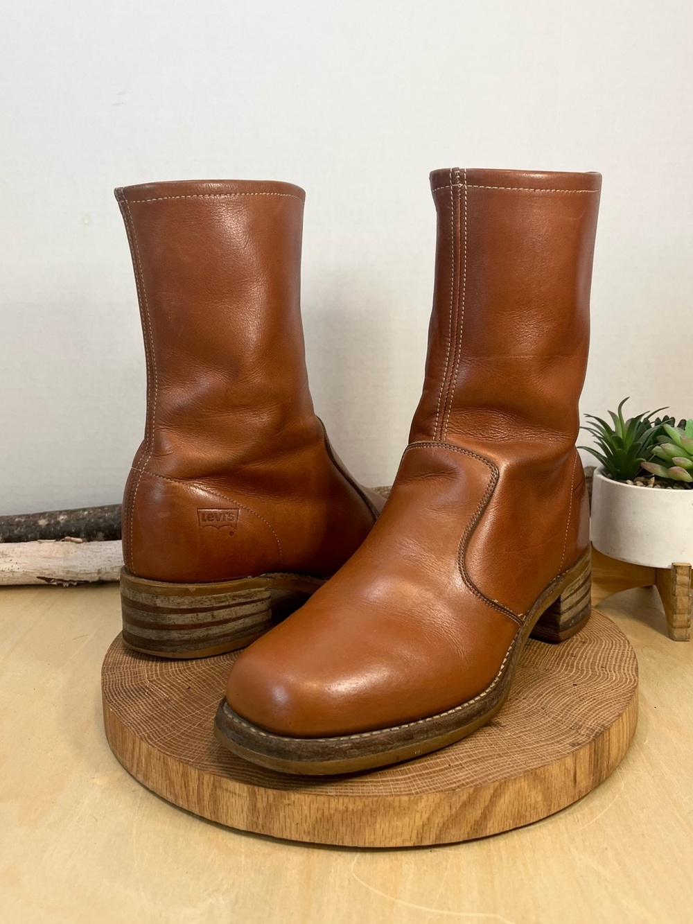 Vintage 70s Levi’s Leather Campus Boots Square Toe Stacked Block Heel Tall Brown